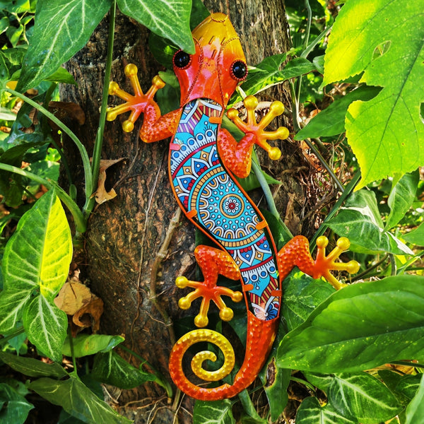 Metal Lizard Gecko Wall Decoration for Home Garden Outdoor Statues Sculptures Miniature Lawn Patio Bedroom Ornaments Yard